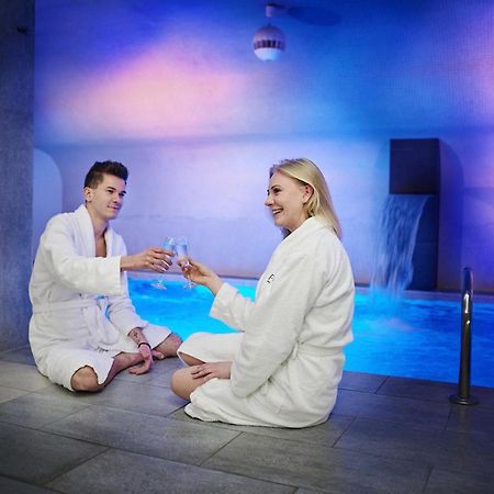 Hotel Fado Spa & Restaurant شفيدنيتسا المظهر الخارجي الصورة
