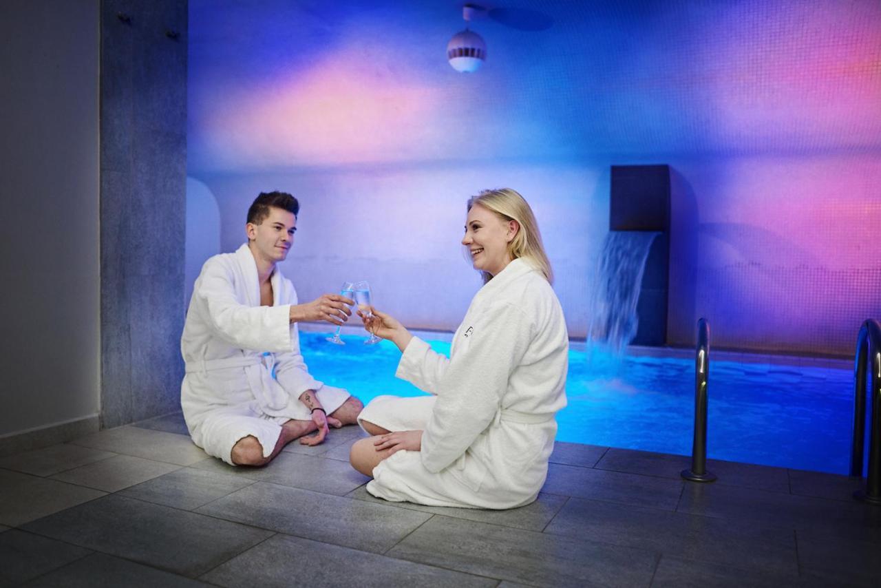 Hotel Fado Spa & Restaurant شفيدنيتسا المظهر الخارجي الصورة