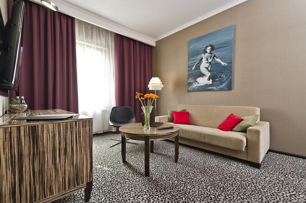 Hotel Fado Spa & Restaurant شفيدنيتسا المظهر الخارجي الصورة